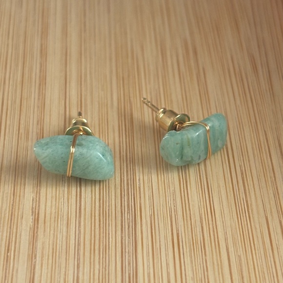 Natural Raw Stone Stud Earrings - Picture 1 of 7